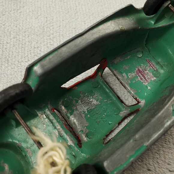 Vintage Hubley 1934 Ford Coupe #404 Diecast Model Car Antique Metal Toy 5 1/2" - Picture 5 of 12